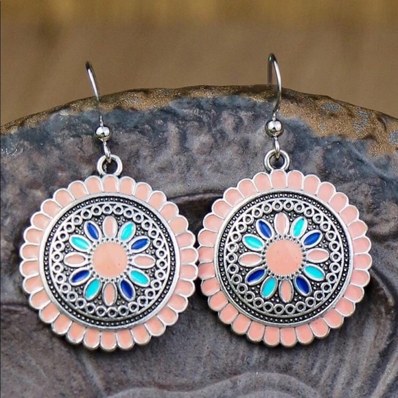 Blossom Boutique Jewelry - 1 LEFT! Bohemian Round Flower Drop Dangle Earrings